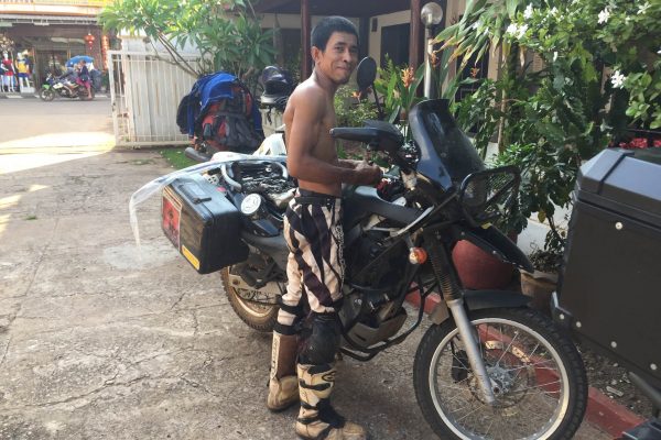 Makara fixing GS Pakse